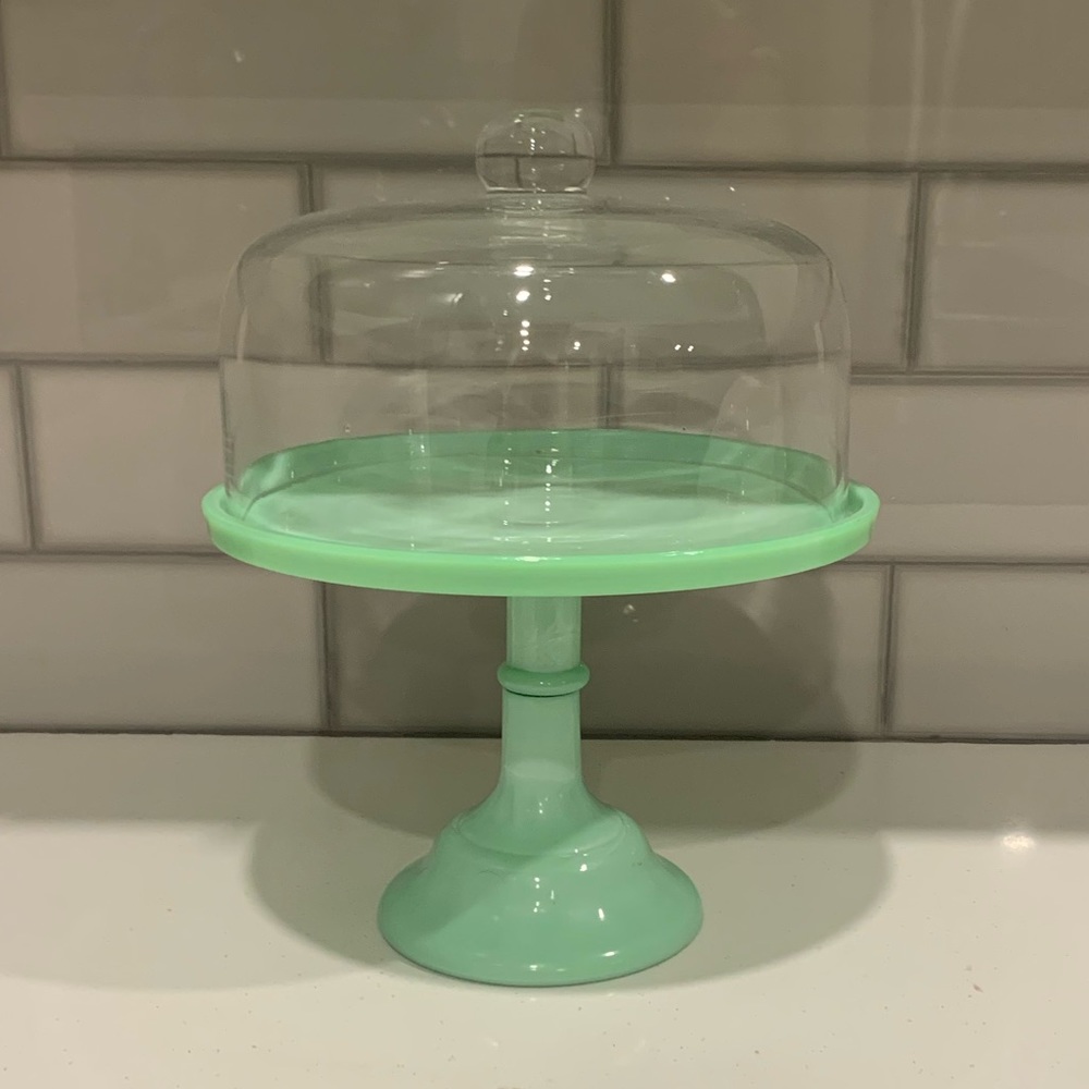 Cake Pedestal with clear glass dome